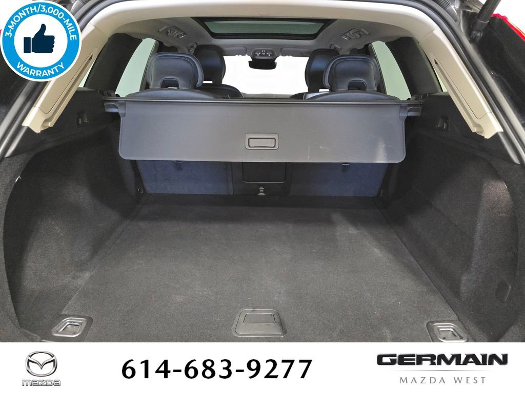 Used 2023 Volvo XC60 B5 Plus image 21