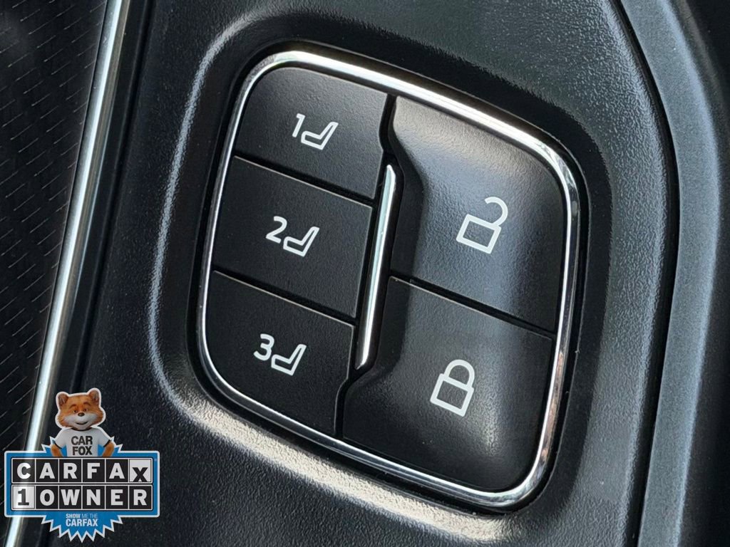 Used 2023 Ford F150 Raptor w/ Raptor Carbon Fiber Package image 27