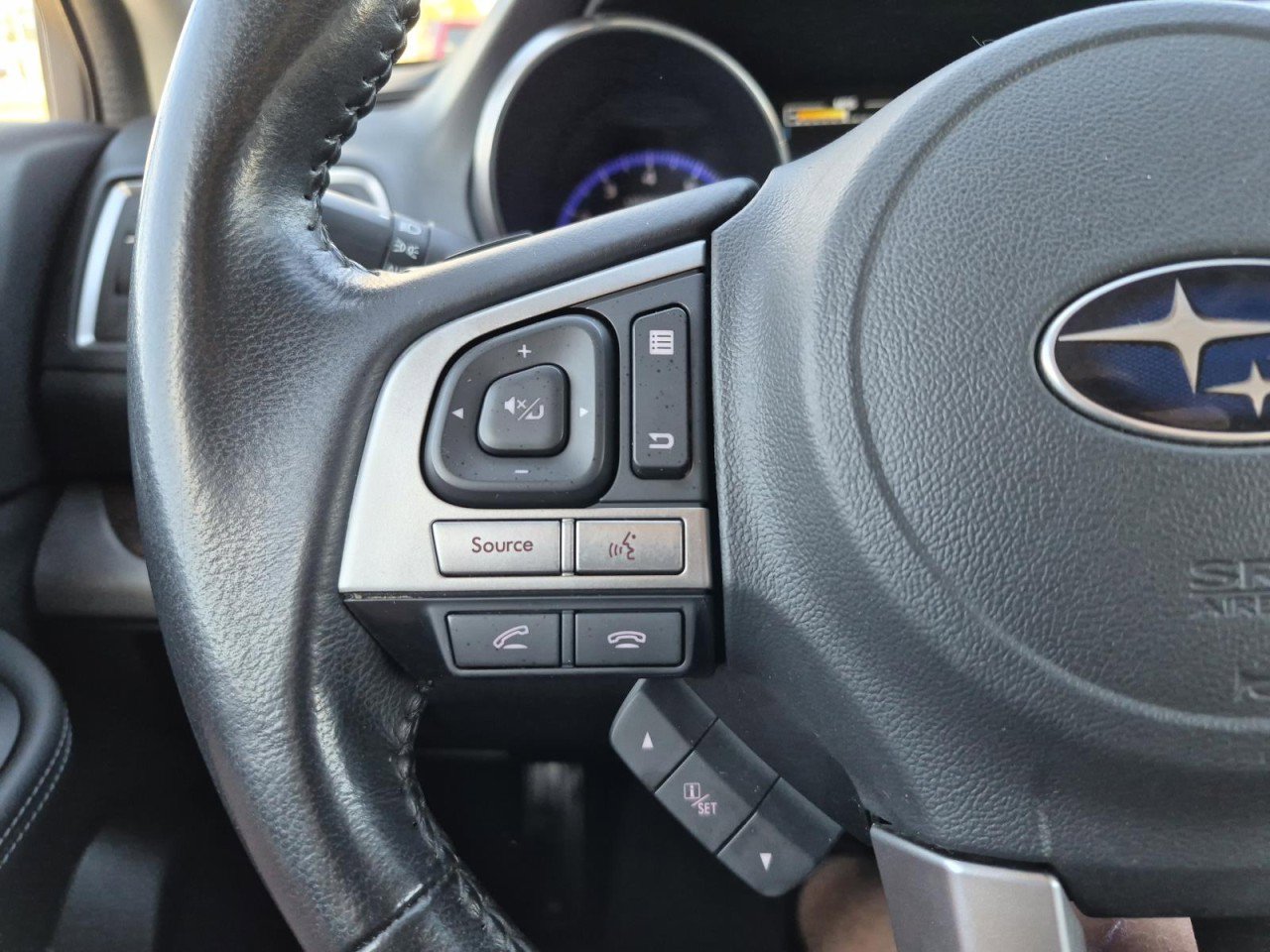 Used 2016 Subaru Outback 2.5i Limited image 21