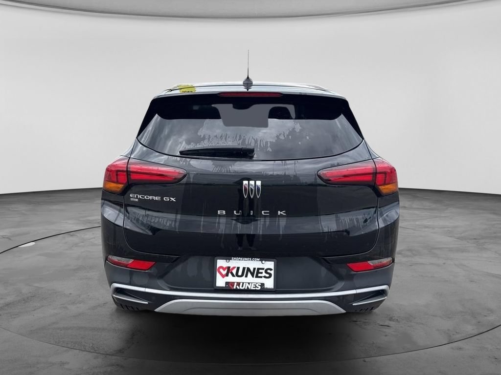 Used 2025 Buick Encore GX Preferred AWD/4WD image 8