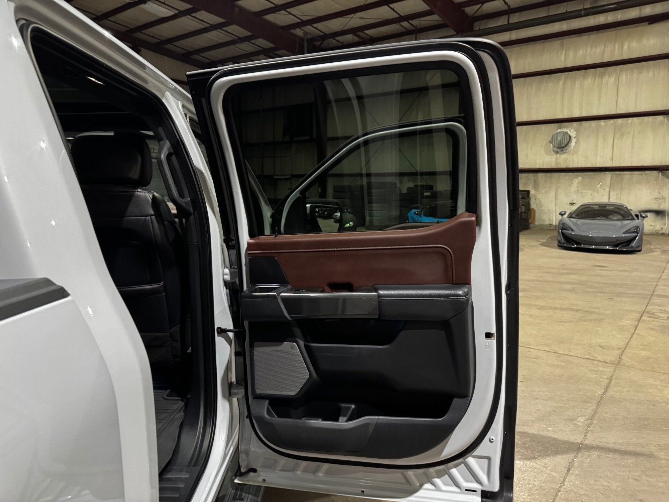 Used 2022 Ford F150 Lariat w/ Equipment Group 502A High image 20