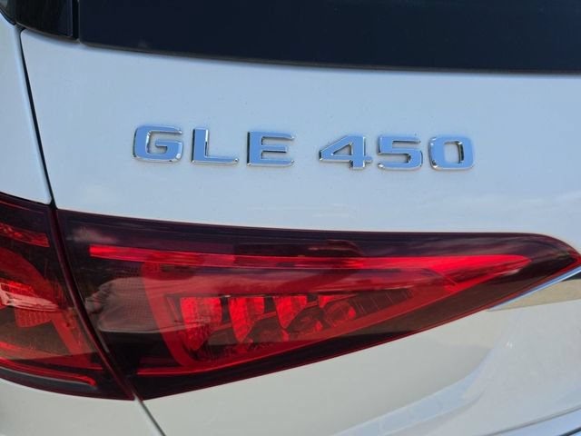 Used 2020 Mercedes-Benz GLE 450 4MATIC w/ MBUX Technology Package image 28
