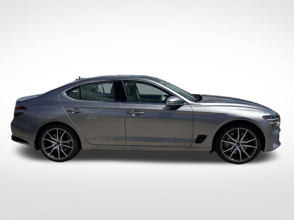 Used 2026 Genesis G70 2.5T Prestige RWD image 11