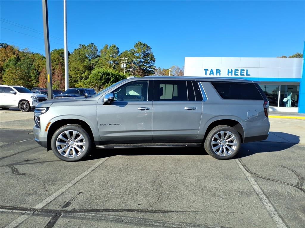 New 2026 Chevrolet Suburban Premier image 2