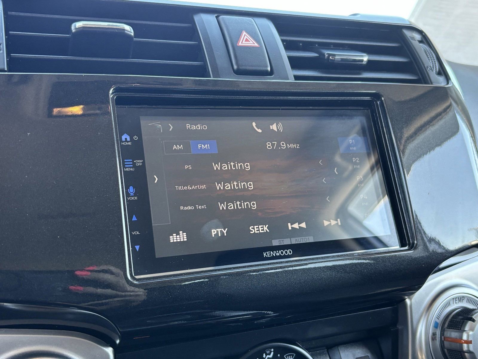 Used 2019 Toyota 4Runner SR5 AWD/4WD image 23