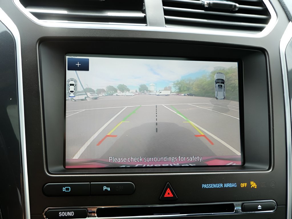 Used 2017 Ford Explorer Limited FWD image 27