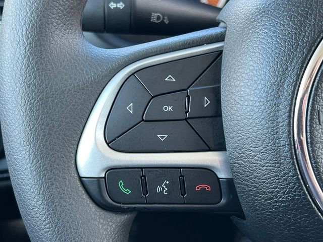 Used 2023 Jeep Renegade Latitude image 17