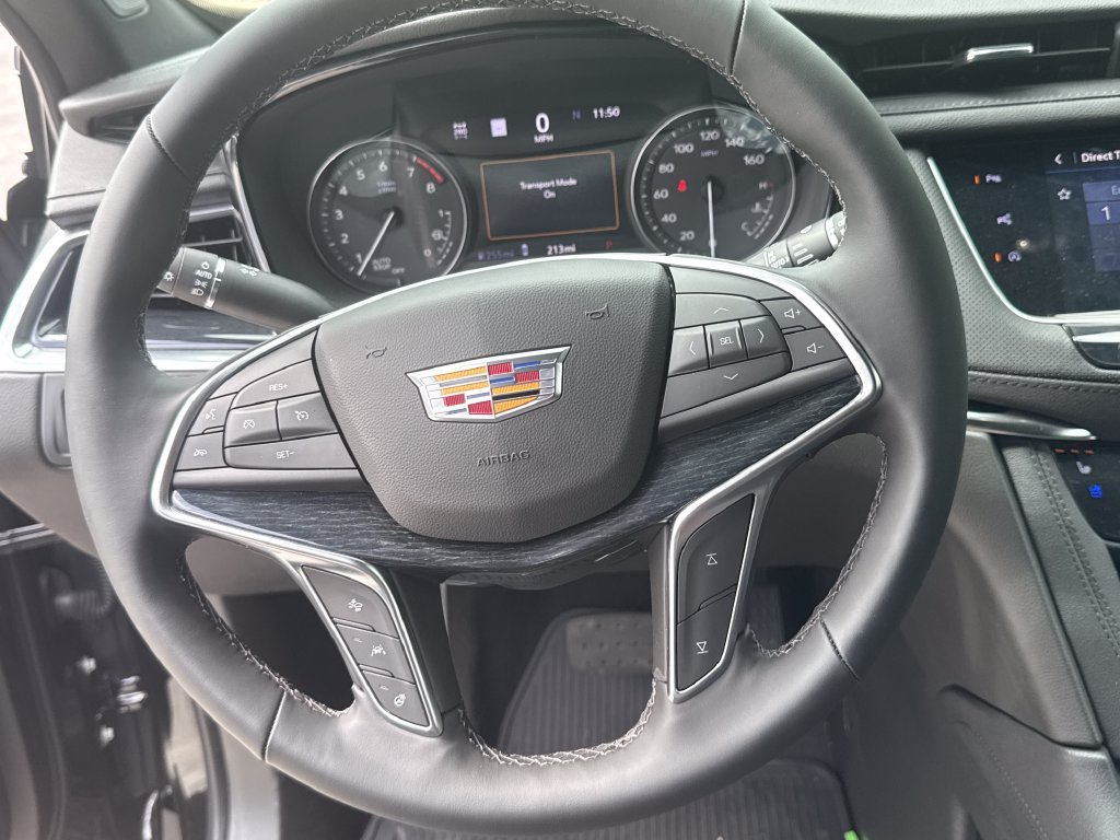 New 2026 Cadillac XT5 Premium Luxury w/ Driver Assist Package AWD/4WD image 17