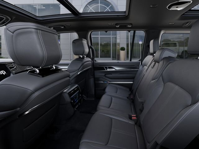 New 2026 Jeep Grand Wagoneer Summit w/ Premium Group III image 23