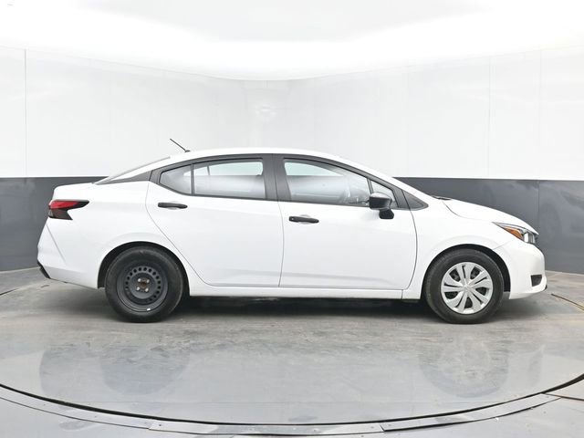 Used 2023 Nissan Versa S FWD image 15