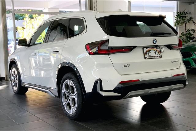 Used 2023 BMW X1 xDrive28i w/ Convenience Package AWD/4WD image 5