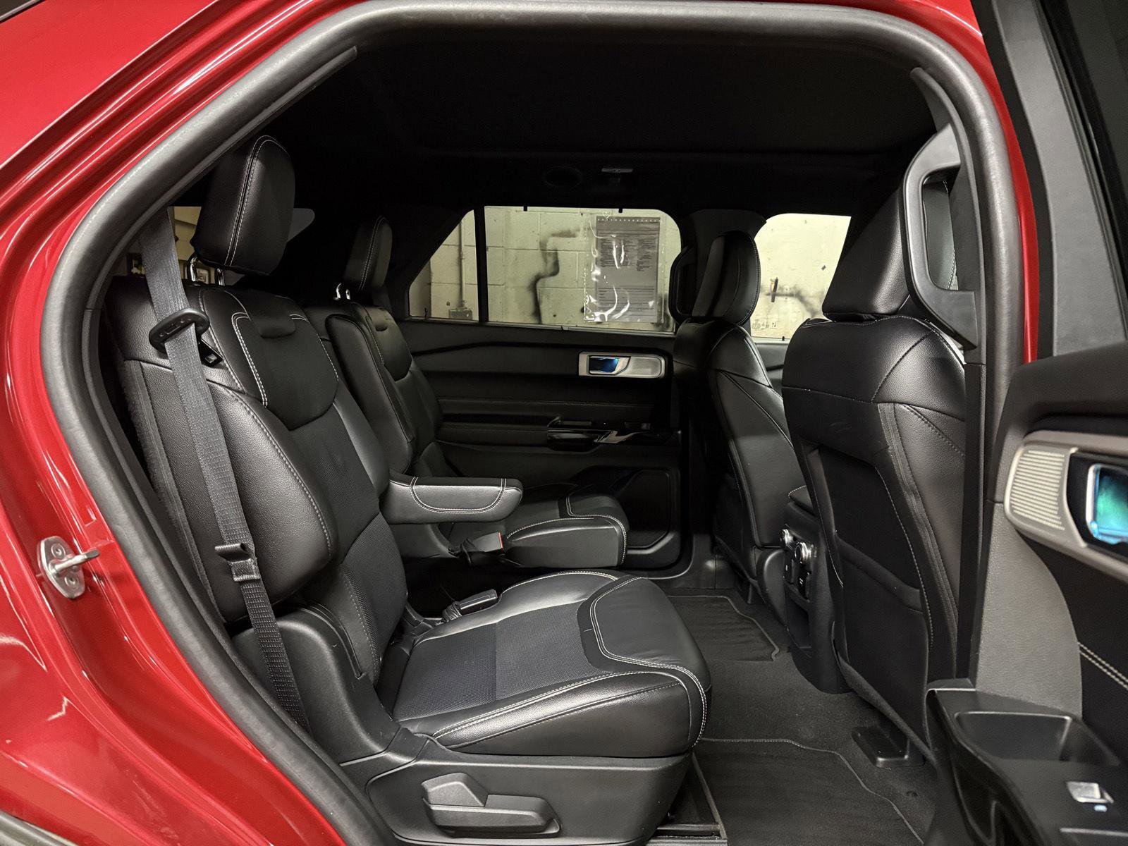 Used 2021 Ford Explorer ST w/ Equipment Group 401A AWD/4WD image 29