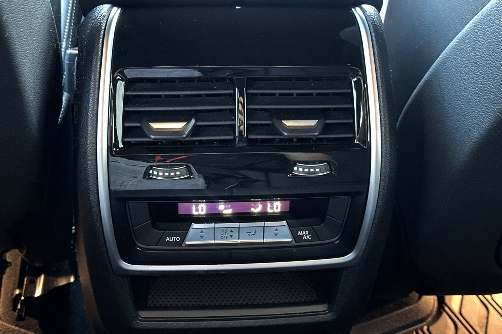 Certified 2023 BMW X5 xDrive40i w/ Premium Package image 16