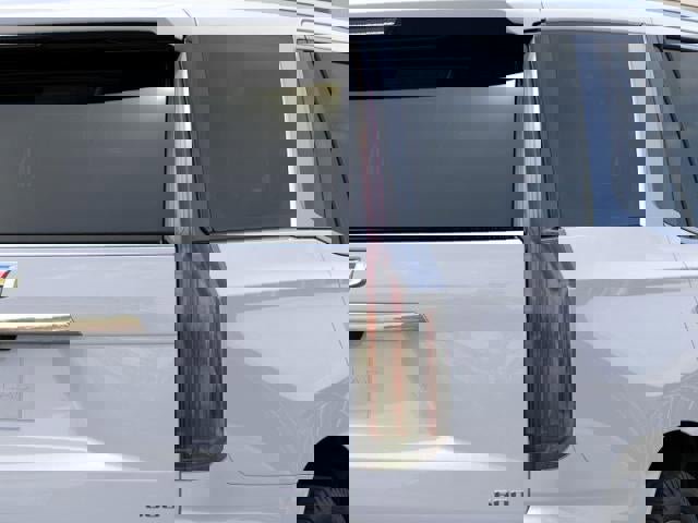 New 2026 Cadillac Escalade Platinum Luxury w/ LPO, Radiant Package image 11