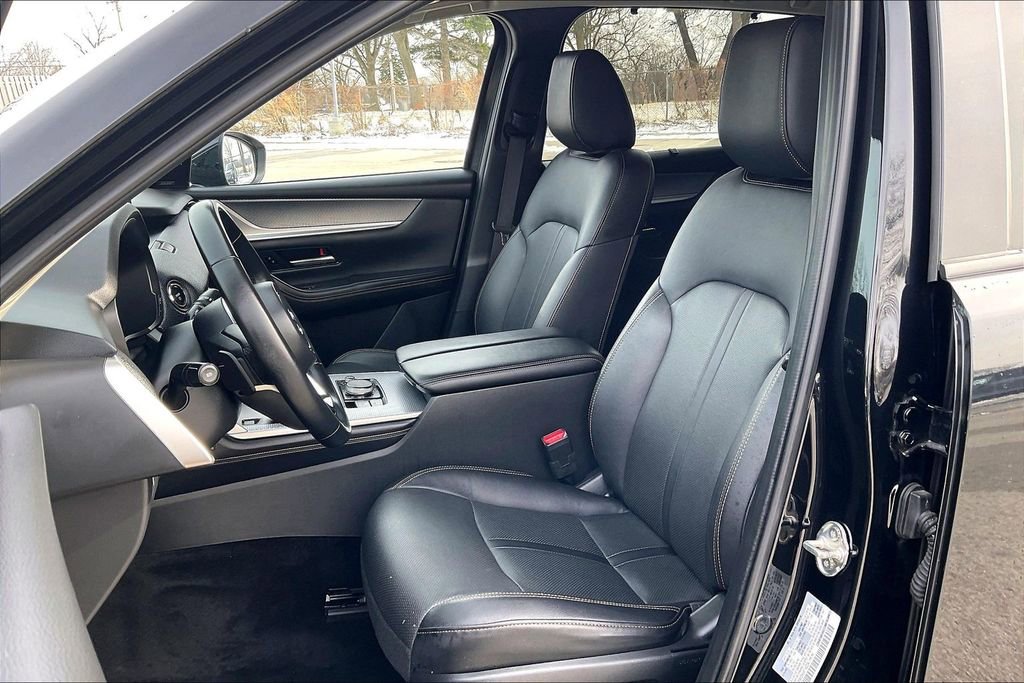 Certified 2024 MAZDA CX-90 Plug-In Hybrid w/ Premium Pkg image 25