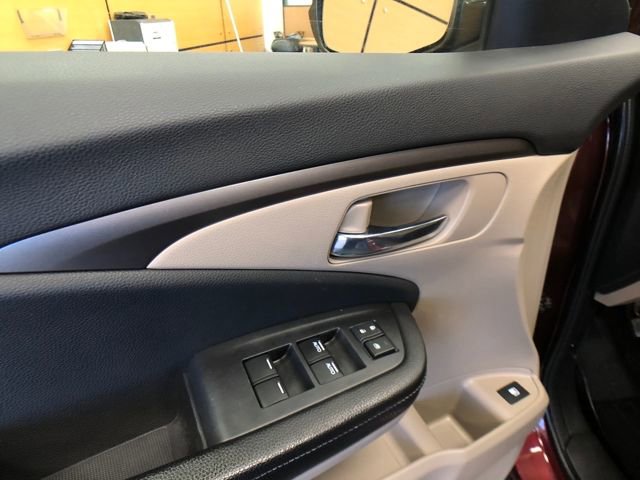 Used 2017 Honda Ridgeline RTL-T image 12