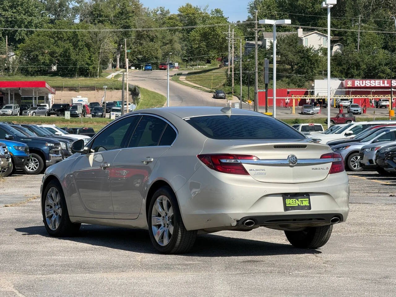 Used 2015 Buick Regal Premium w/ Driver Confidence Package #2 FWD image 2