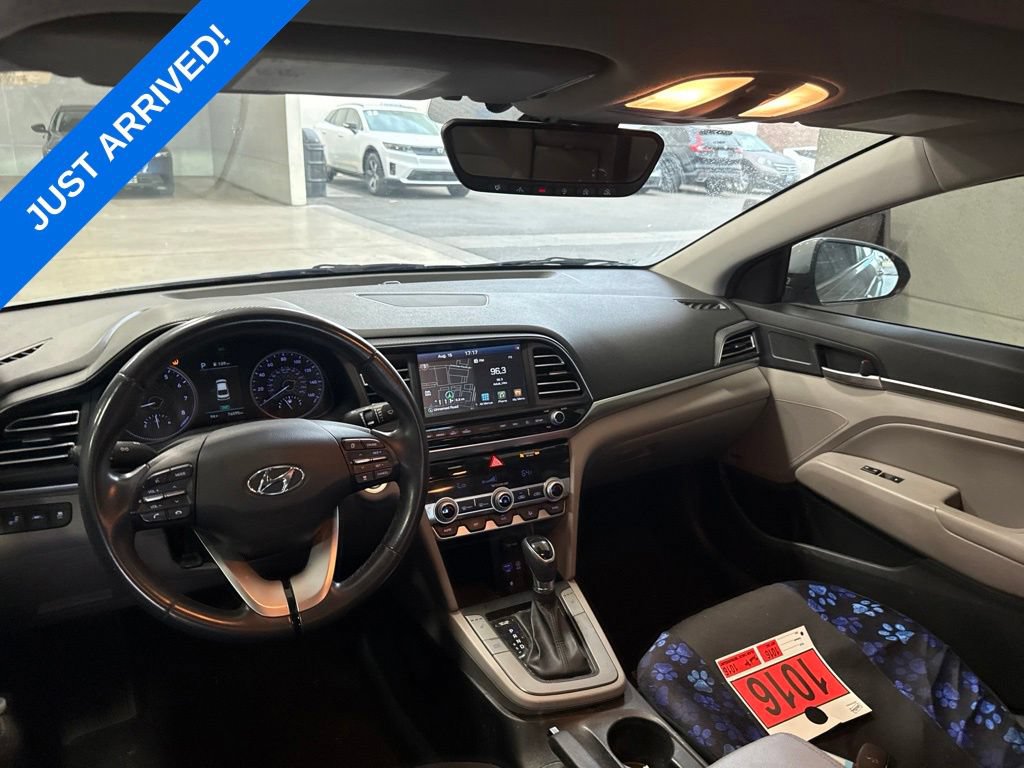 Used 2020 Hyundai Elantra Limited w/ Ultimate Package 03 FWD image 6