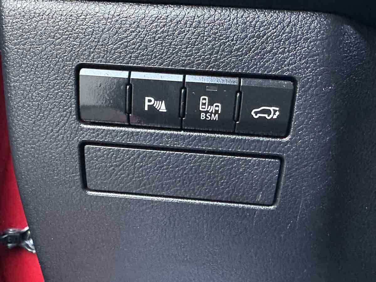 Used 2015 Lexus NX 200t F Sport w/ Navigation System Package image 40