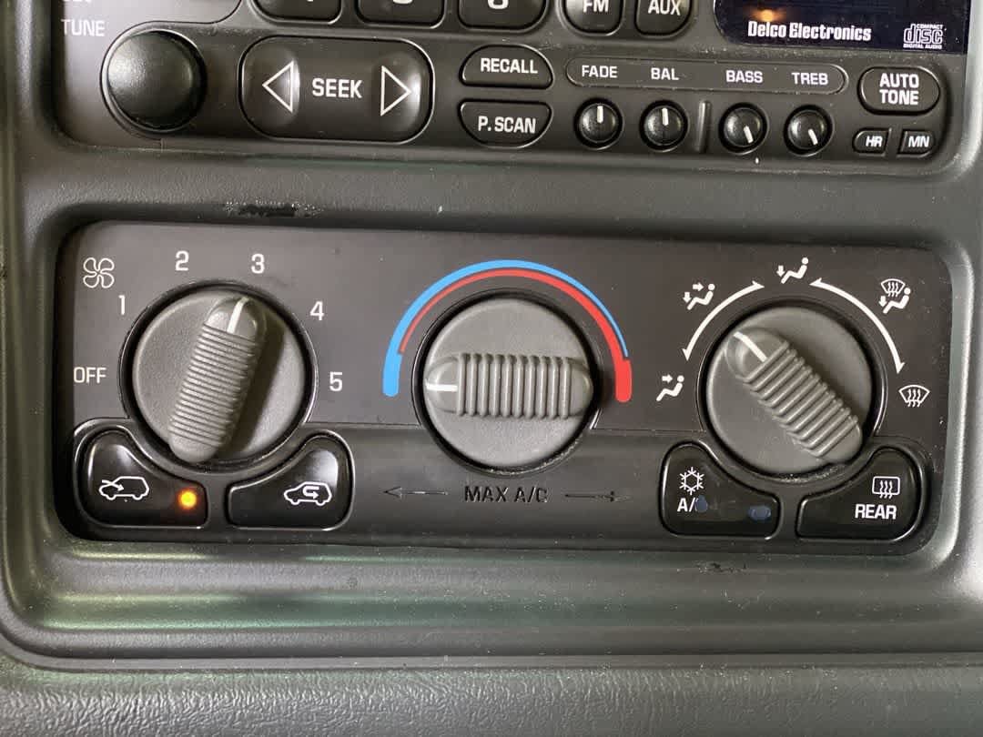 Used 2002 Chevrolet Tahoe Z71 AWD/4WD image 20