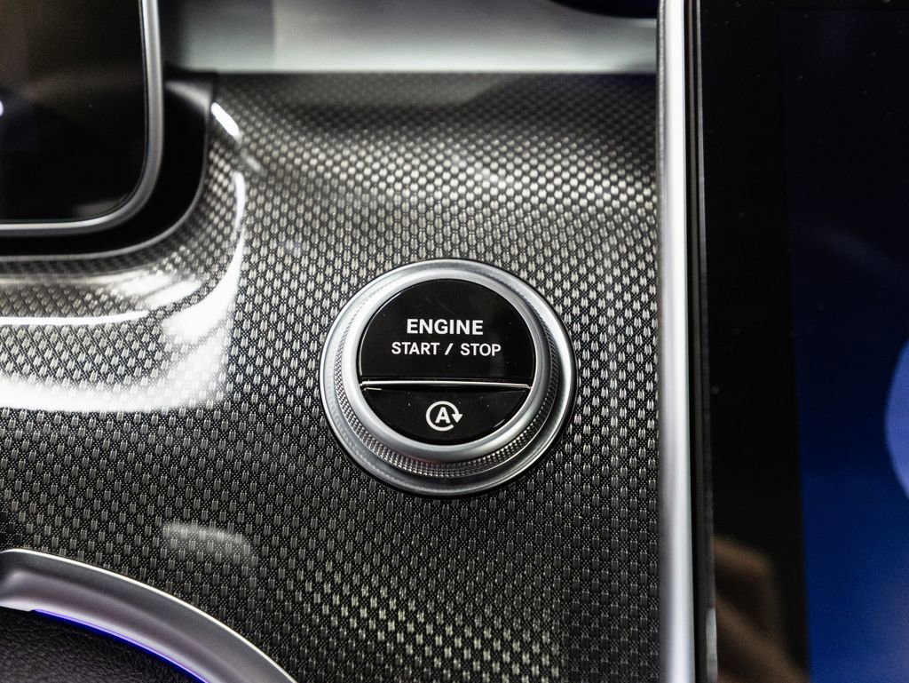 Certified 2025 Mercedes-Benz C 300 4MATIC Sedan image 18