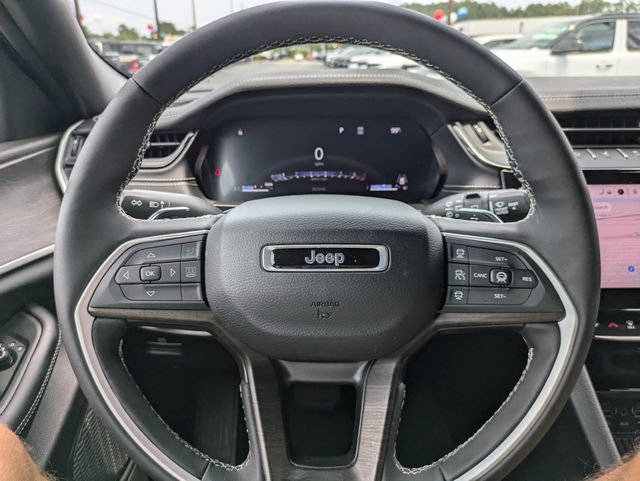 New 2026 Jeep Grand Cherokee Altitude RWD image 28