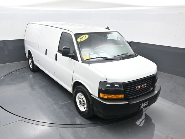 Used 2021 GMC Savana 2500 Extended RWD image 1