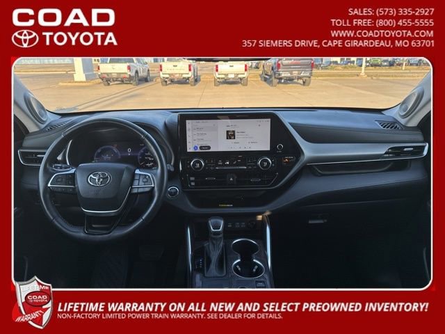 Used 2023 Toyota Highlander Limited image 13