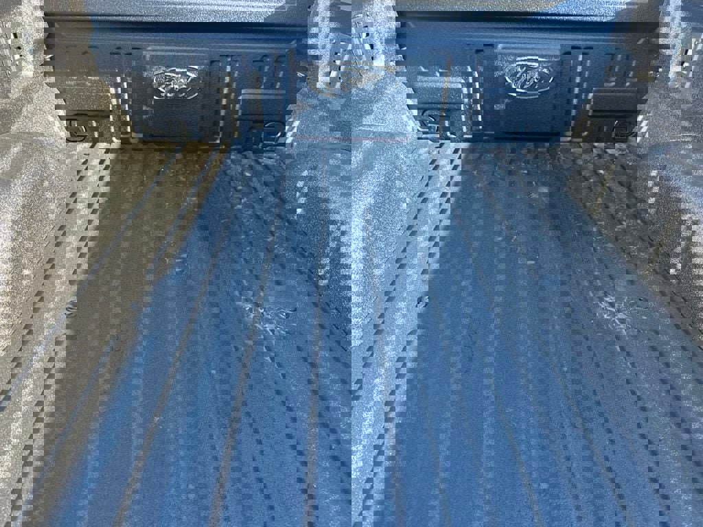 New 2025 Ford F150 Lariat w/ Equipment Group 501A Mid image 27