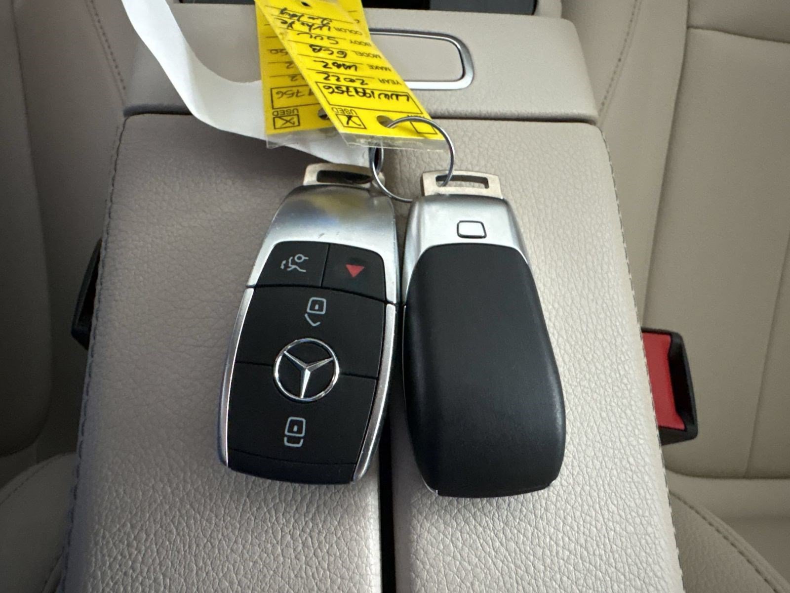 Used 2022 Mercedes-Benz GLB 250 image 33