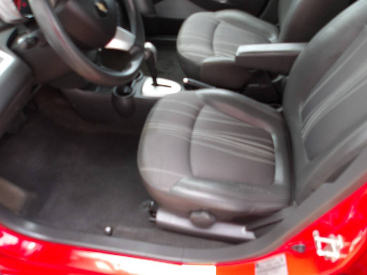 Used 2014 Chevrolet Spark LT FWD image 5