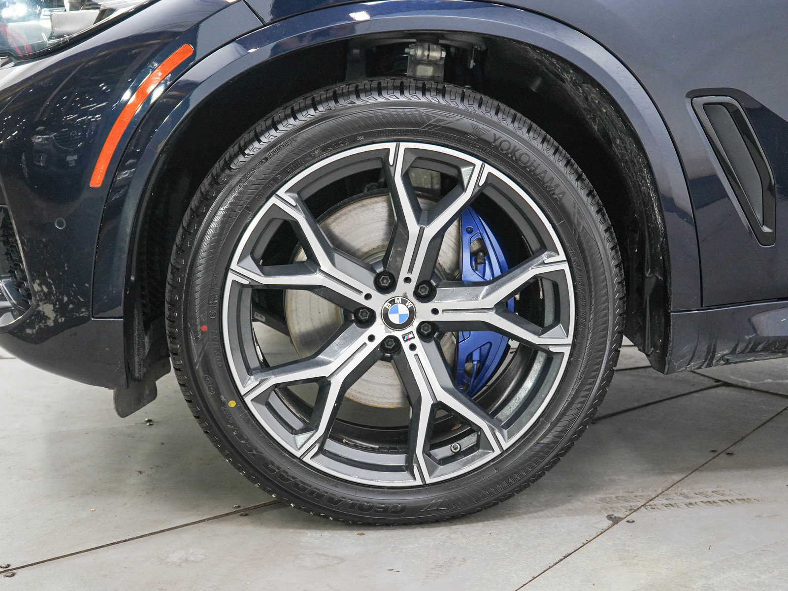 Used 2022 BMW X5 xDrive40i AWD/4WD image 31