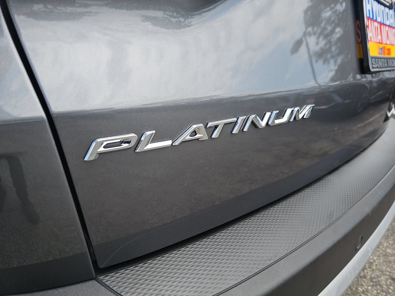 Used 2024 Ford Escape Platinum w/ Premium Technology Package AWD/4WD image 45