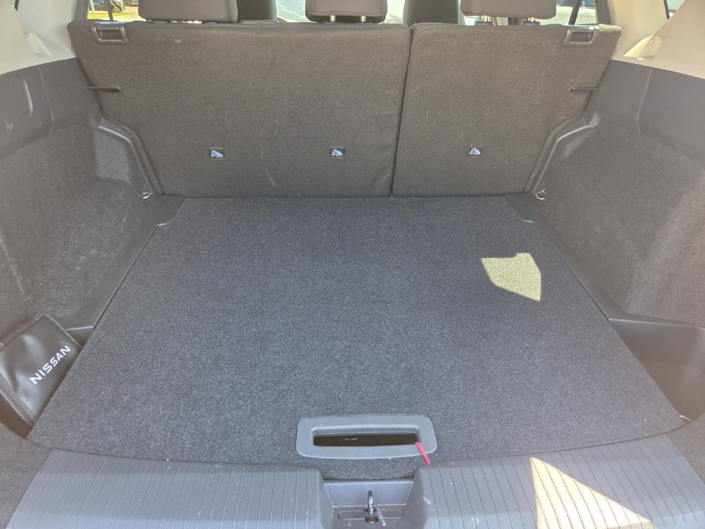 Used 2026 Nissan Rogue S FWD image 26