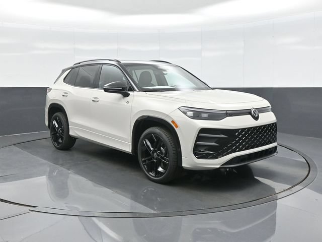 New 2026 Volkswagen Tiguan SE R-Line AWD/4WD image 1