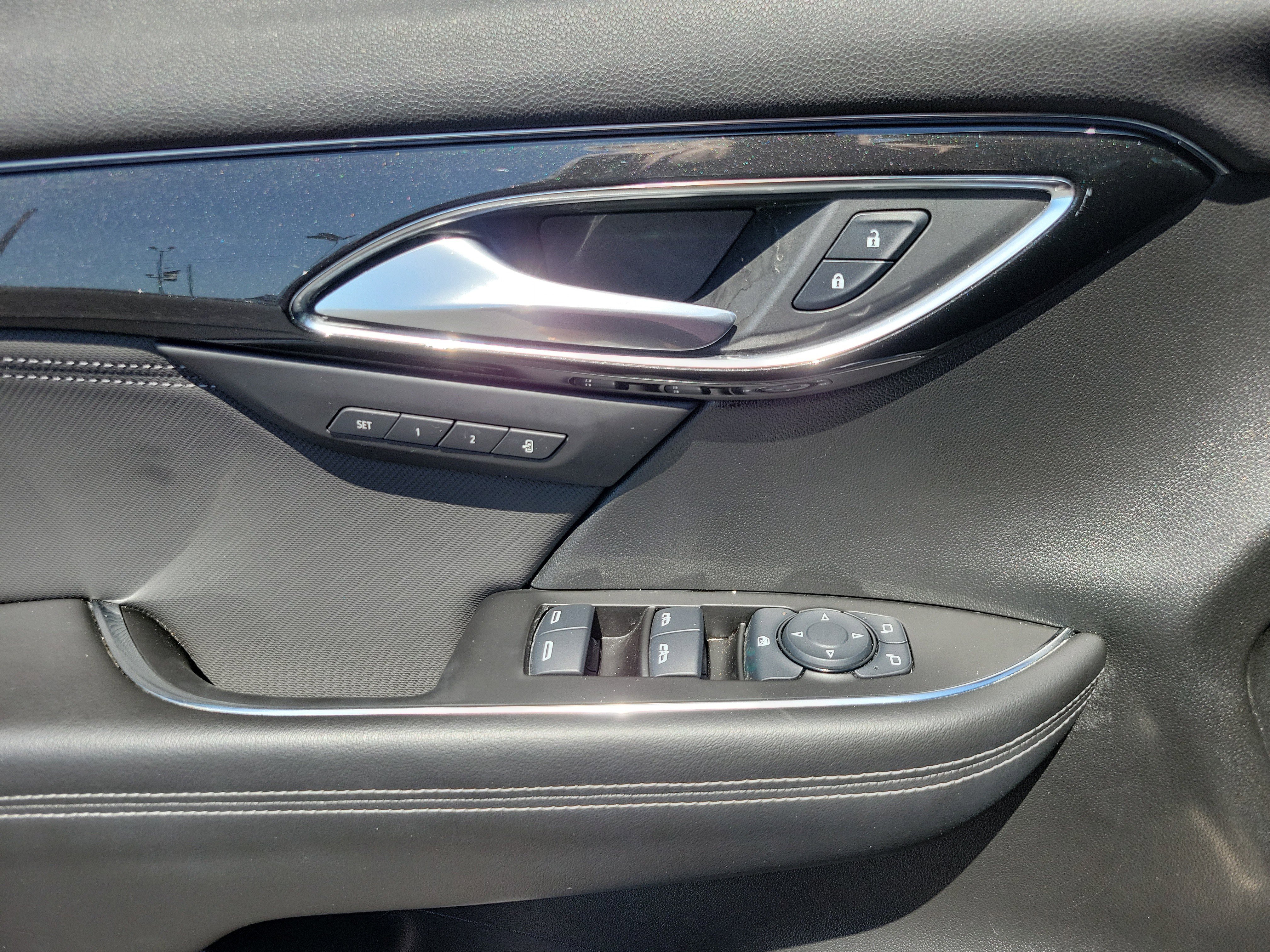 Used 2024 Buick Envision Preferred AWD/4WD image 8