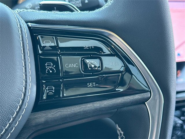 New 2025 Jeep Grand Cherokee L Overland w/ Luxury Tech Group IV image 23
