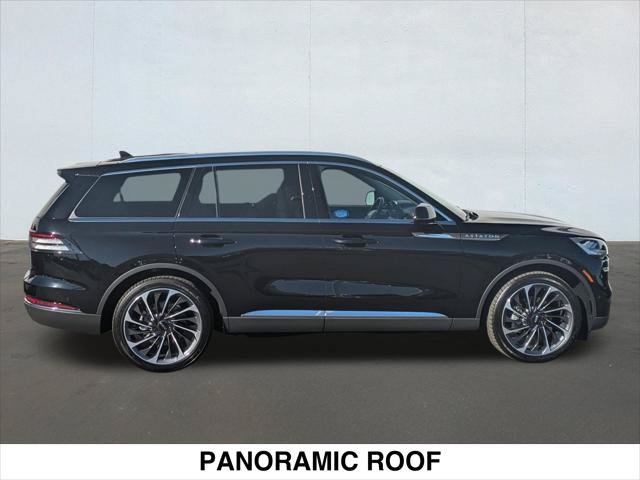 Used 2023 Lincoln Aviator Reserve w/ Equipment Group 201A AWD/4WD image 6