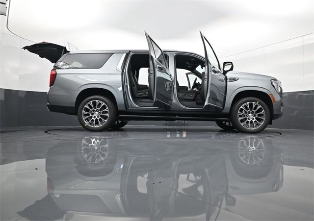 New 2026 GMC Yukon XL Denali image 34