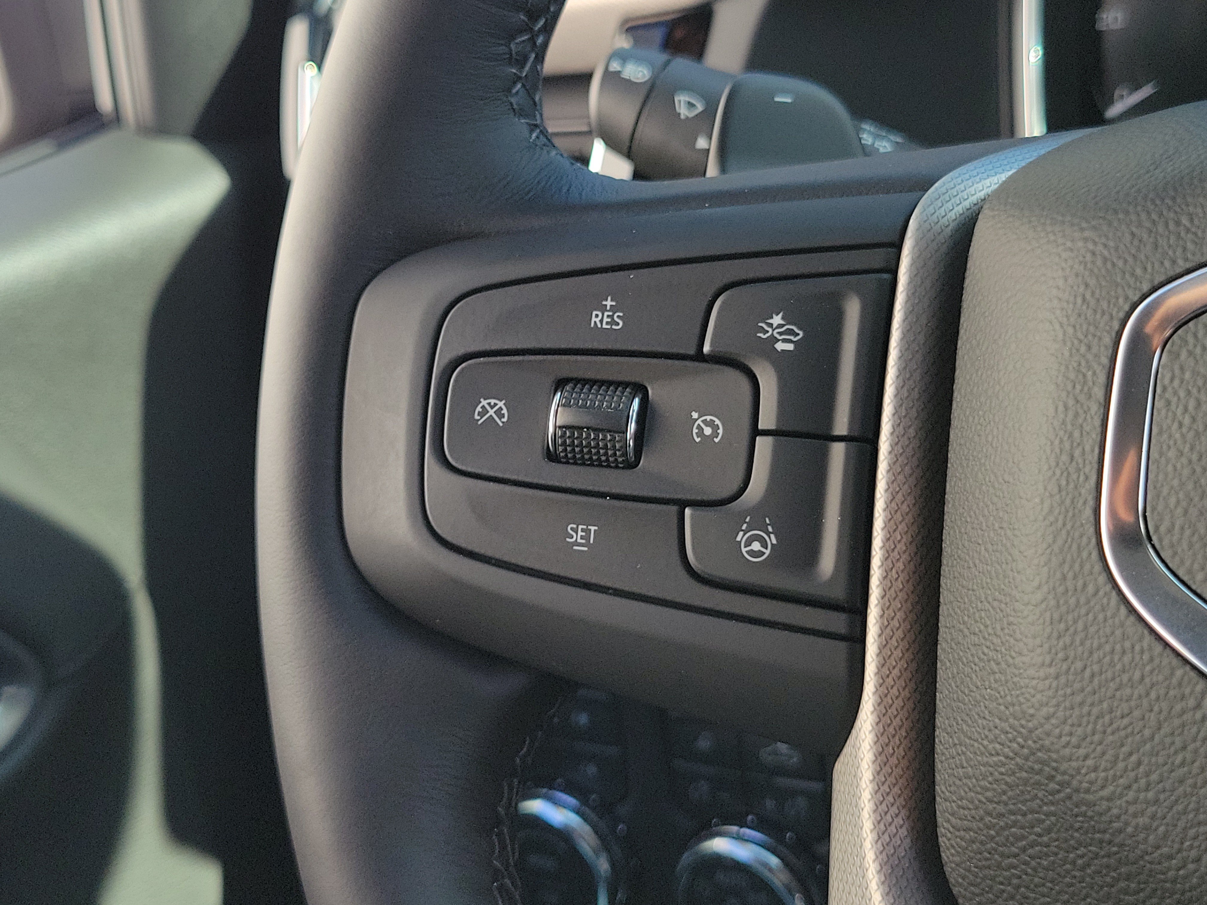 New 2026 GMC Sierra 1500 Denali AWD/4WD image 25