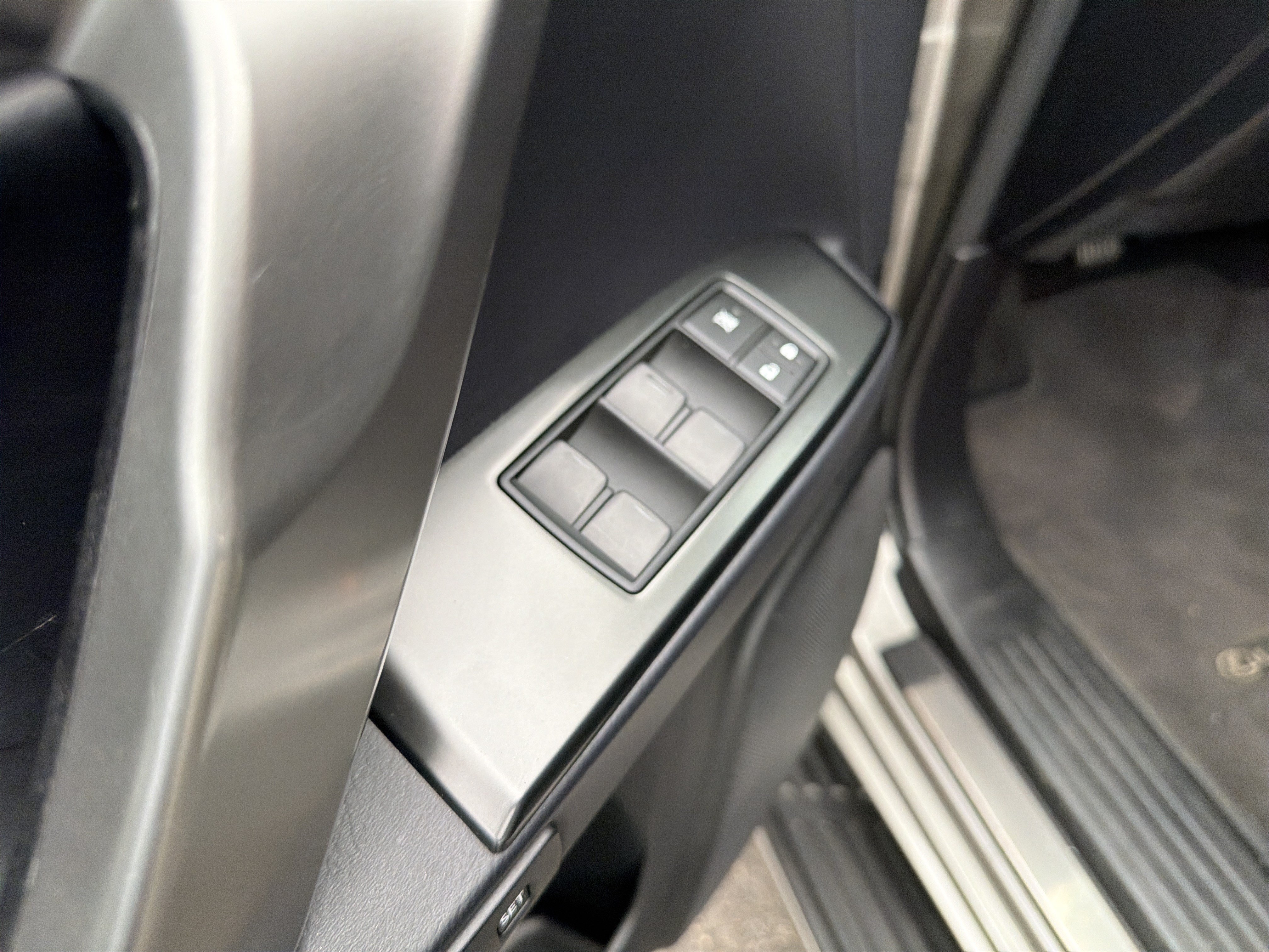Used 2023 Lexus GX 460 Premium w/ Premium Package AWD/4WD image 12