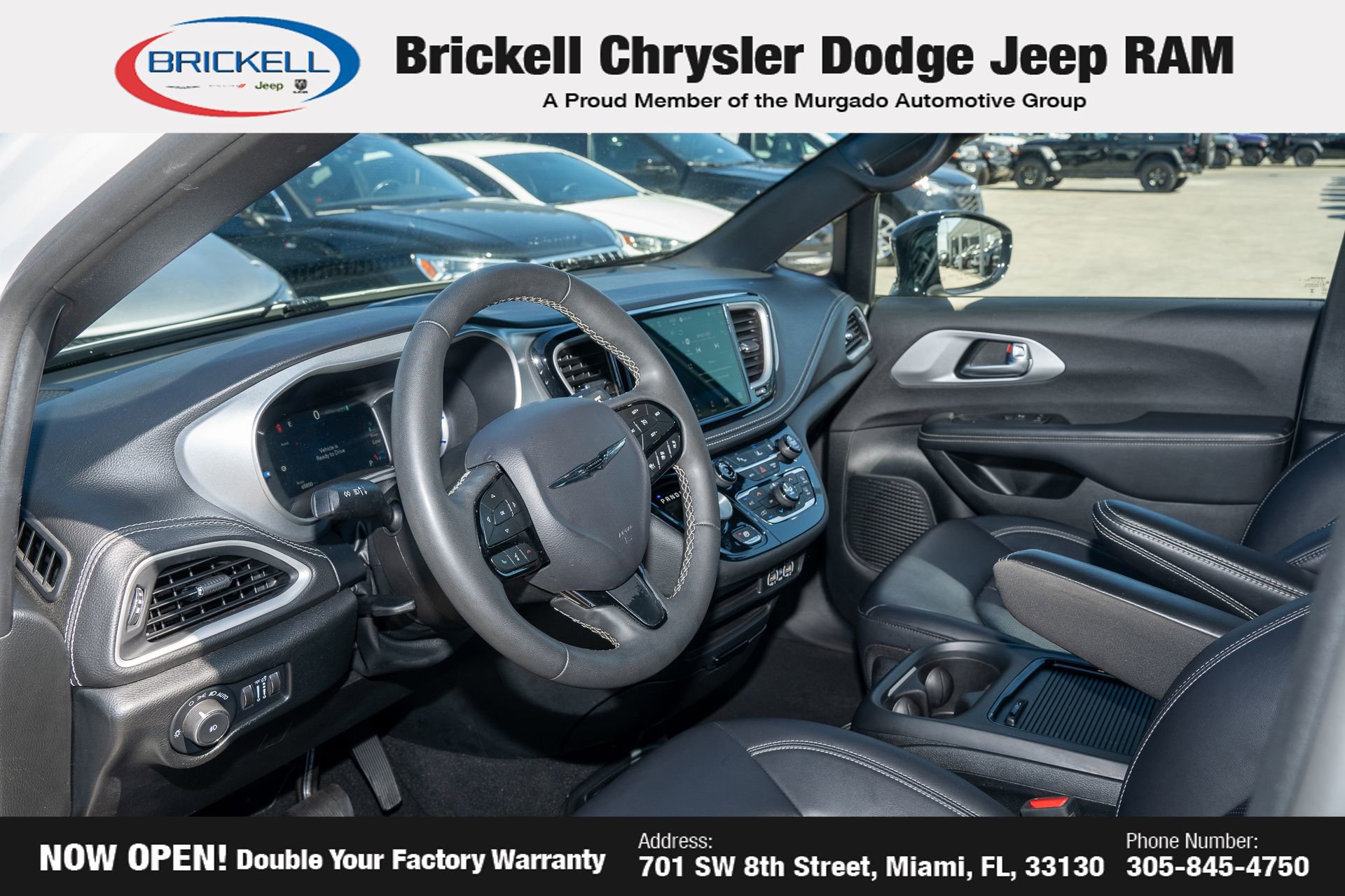 Used 2024 Chrysler Pacifica Limited FWD image 15