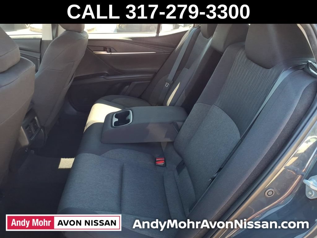 Used 2025 Toyota Camry LE FWD image 31
