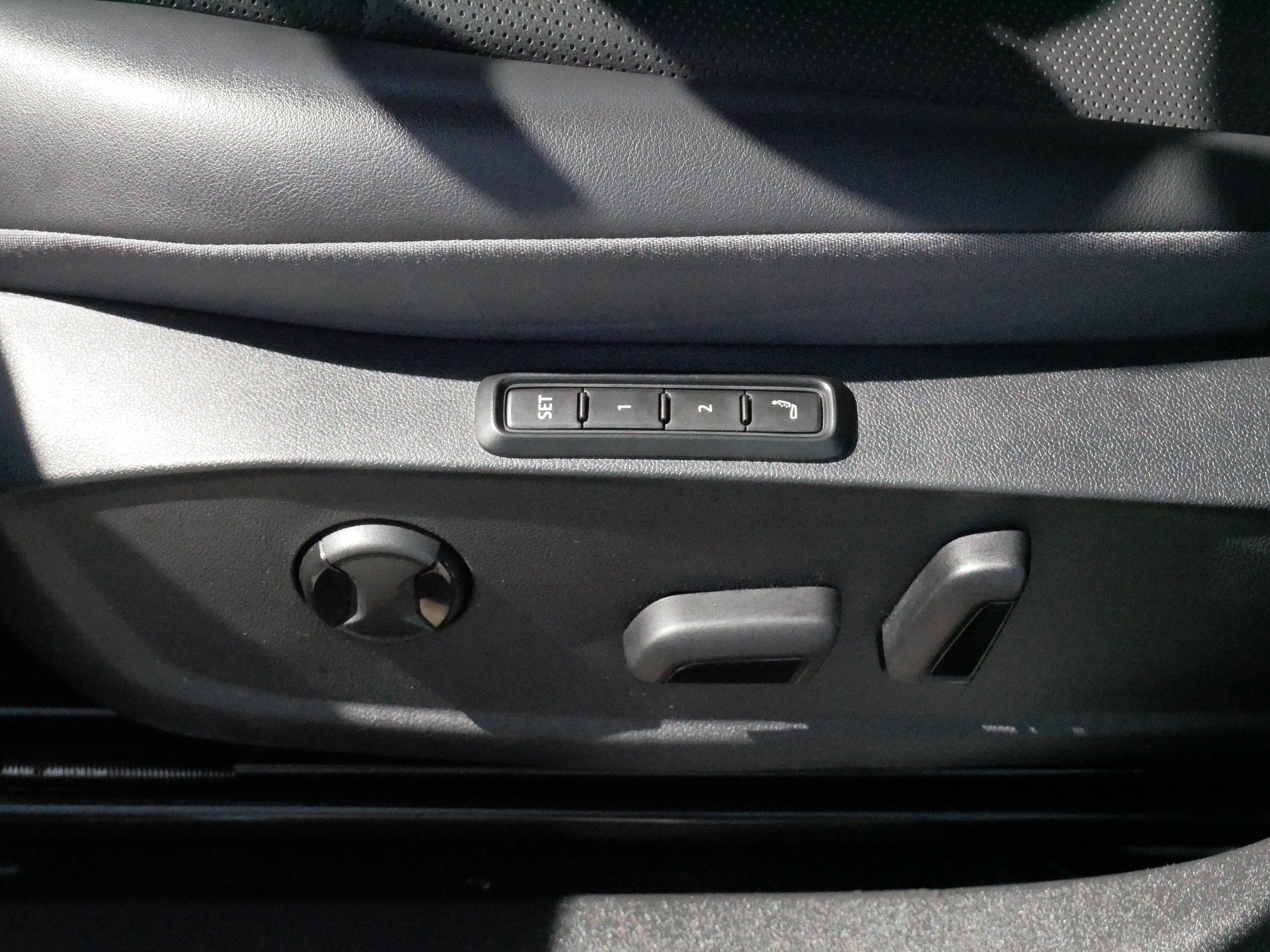 Certified 2023 Volkswagen ID.4 Pro S AWD/4WD image 20