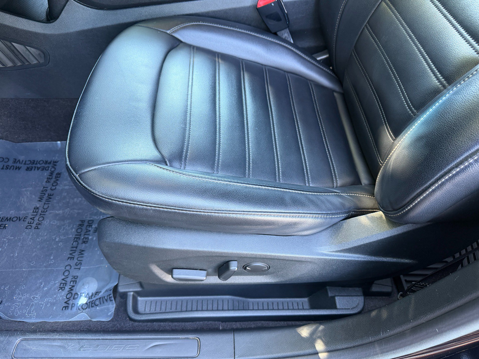 Used 2020 Ford Edge SEL w/ Convenience Package FWD image 31