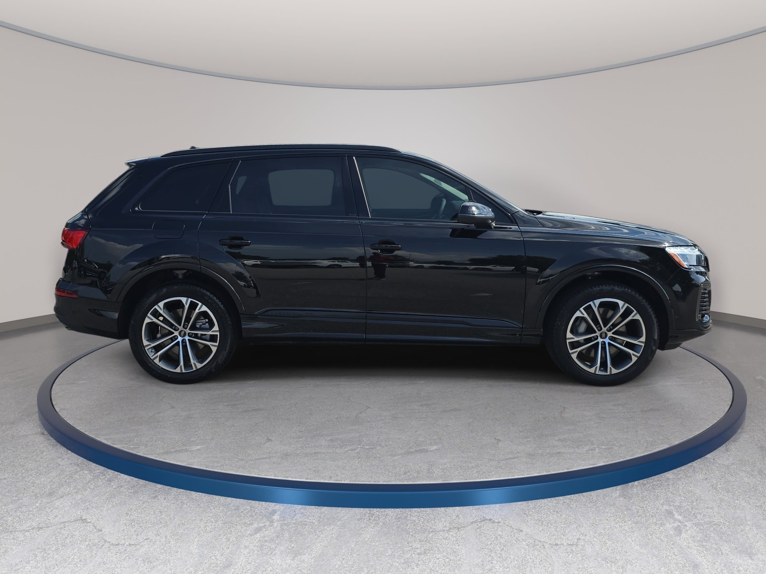 New 2026 Audi Q7 2.0T Premium AWD/4WD image 4