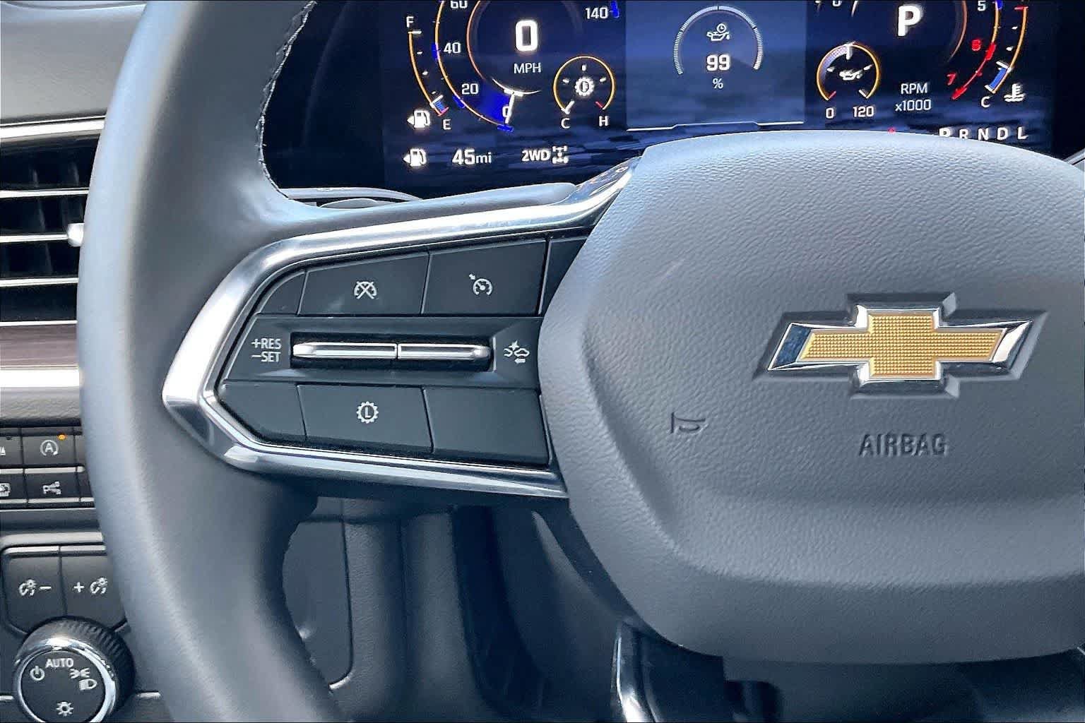 Used 2025 Chevrolet Tahoe LS AWD/4WD image 24