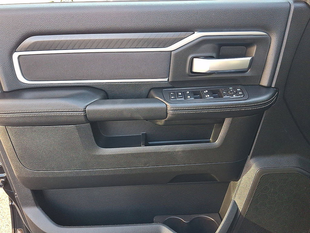 Used 2026 RAM 2500 Big Horn AWD/4WD image 16