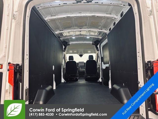 New 2026 Ford Transit 250 148 Medium Roof w/ Load Area Protection Package image 18