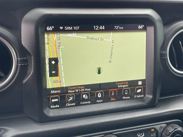 Used 2022 Jeep Wrangler Unlimited Sahara image 17